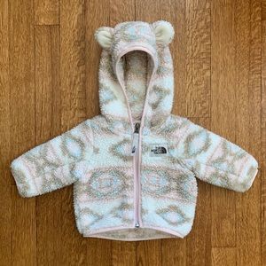 The North Face INFANTS' CAMPSHIRE BEAR HOODIE